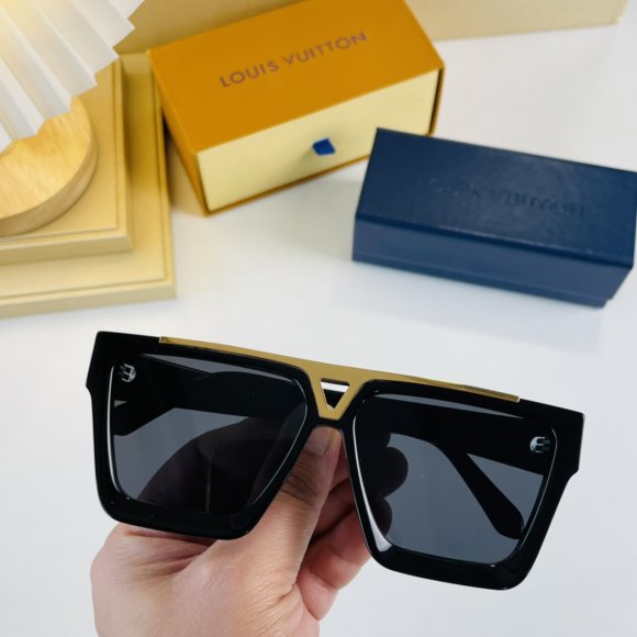 Louis Vuitton очки K2_0902LV15