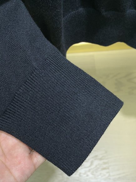 Louis Vuitton - Мужская кофта пуловер TI_0401LV10 Louis Vuitton - Мужская кофта пуловер TI_0401LV10