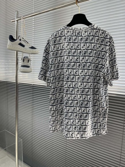 Fendi - Мужская футболка майка костюм TJ_2205FE5 Fendi - Мужская футболка майка костюм TJ_2205FE5