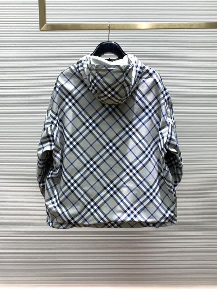 Burberry - Мужская куртка ветровка TI_3007BU8 Burberry - Мужская куртка ветровка TI_3007BU8