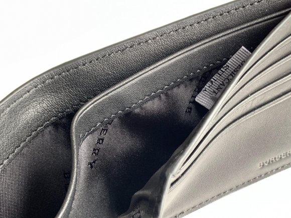 Burberry Кошелек CN_0505BU6