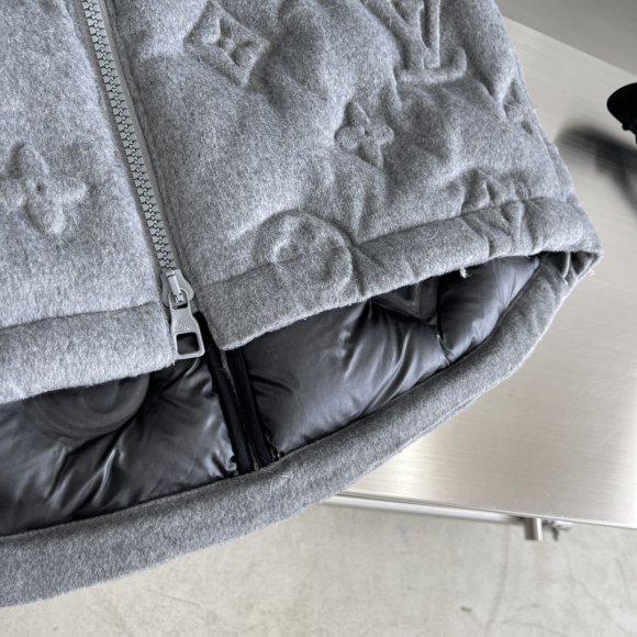 Louis Vuitton - Мужская шерстяная куртка пуховик TJ_1610LV3