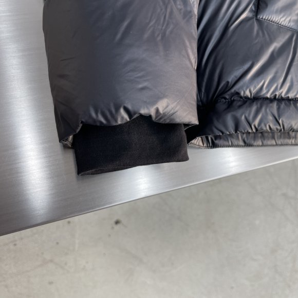 Louis Vuitton - Мужская куртка пуховик TJ_1411LV9