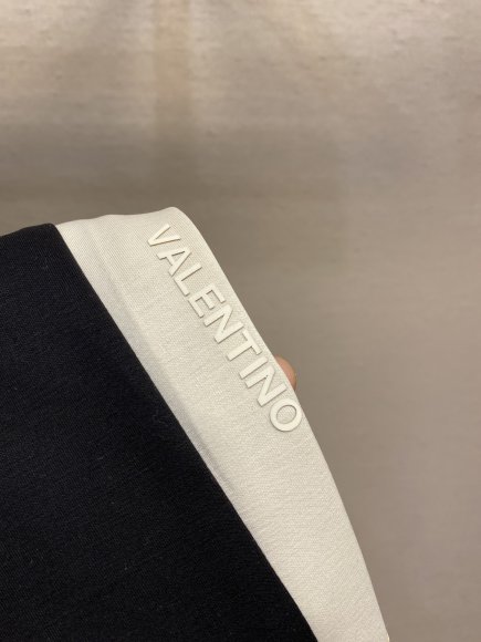 Valentino - Мужская спортивная кофта DZ_1701VA3 Valentino - Мужская спортивная кофта DZ_1701VA3