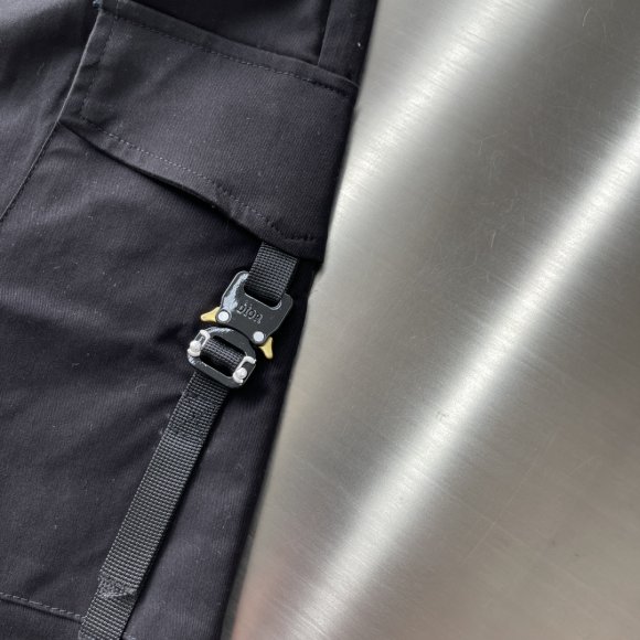 Dior - Мужские шорты TJ_0506DI9 Dior - Мужские шорты TJ_0506DI9