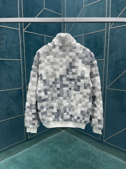 Louis Vuitton - Мужская куртка кофта толстовка DZ_2811LV8