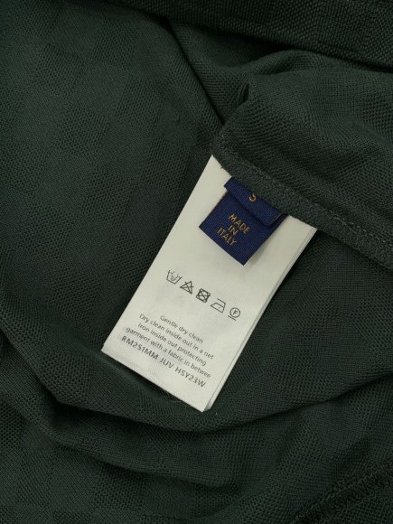 Louis Vuitton - Мужская футболка майка TI_2901LV3 Louis Vuitton - Мужская футболка майка TI_2901LV3