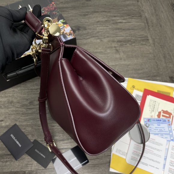 Dolce & Gabbana Sicily Женская сумка- мессенджер DG_1102DG1 Dolce & Gabbana Sicily Женская сумка- мессенджер DG_1102DG1