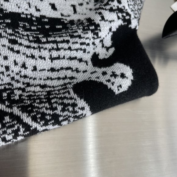 Louis Vuitton & Yayoi Kusama - Мужская кофта толстовка TI_2111LV4 Louis Vuitton & Yayoi Kusama - Мужская кофта толстовка TI_2111LV4