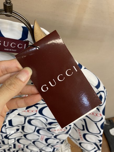 Gucci - Мужская рубашка (костюм шорты) DZ_1007GU7 Gucci - Мужская рубашка (костюм шорты) DZ_1007GU7