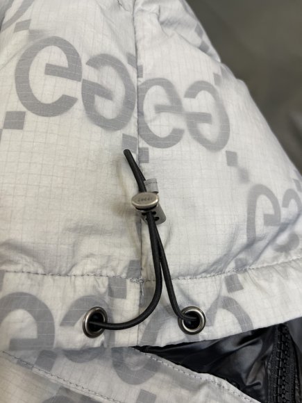 Gucci - Мужская куртка пуховик DZ_2811GU9