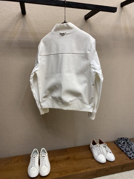 Louis Vuitton - Мужская двусторонняя куртка ветровка бомбер DZ_2708LV7 Louis Vuitton - Мужская двусторонняя куртка ветровка бомбер DZ_2708LV7