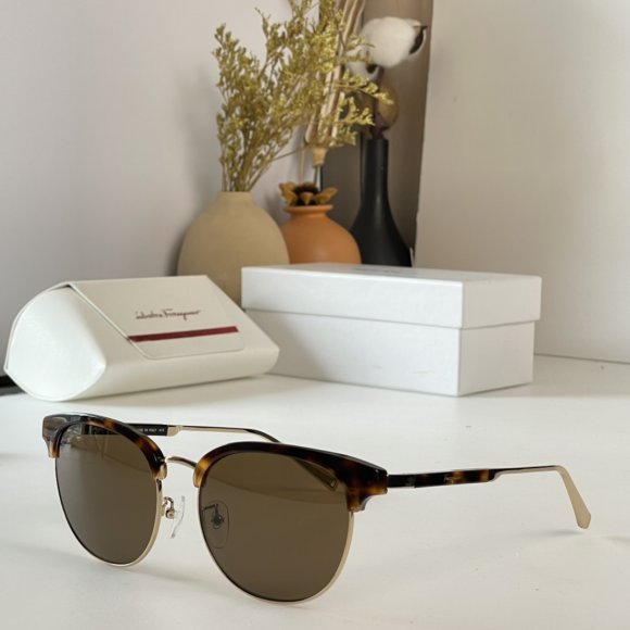 Salvatore Ferragamo - Солнцезащитные очки K2_2602SF2 Salvatore Ferragamo - Солнцезащитные очки K2_2602SF2
