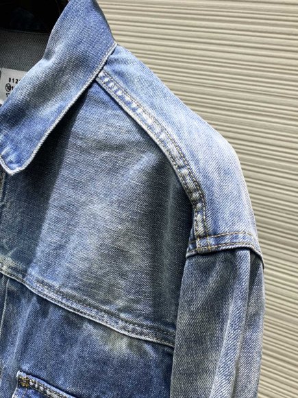 Maison Margiela MM6 - Мужская джинсовая куртка рубашка TI_0104MM8 Maison Margiela MM6 - Мужская джинсовая куртка рубашка TI_0104MM8