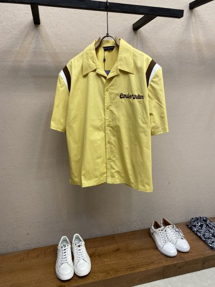 Louis Vuitton - Мужская рубашка DZ_1007LV9 Louis Vuitton - Мужская рубашка DZ_1007LV9