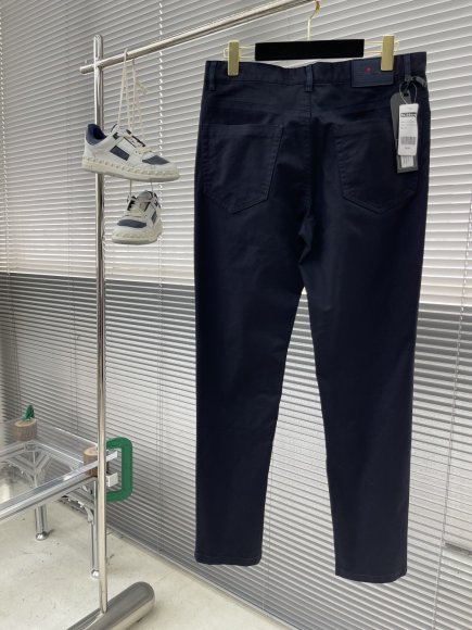 Kiton - Мужские штаны джинсы TJ_2911KI1 Kiton - Мужские штаны джинсы TJ_2911KI1