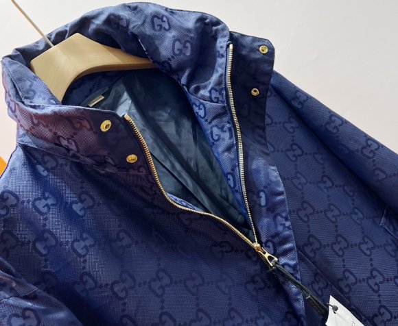 Gucci - Мужская куртка ветровка KO_0508GU1 Gucci - Мужская куртка ветровка KO_0508GU1