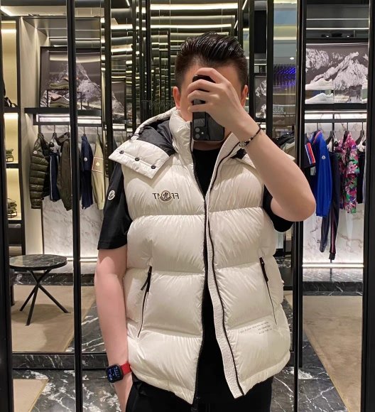 Moncler & FRGMT March - Мужской жилет пуховик TJ_3010MO11