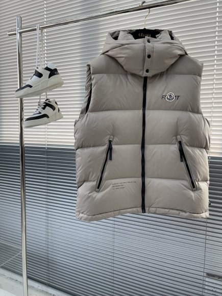 Moncler & FRGMT March - Мужской жилет пуховик TJ_3010MO11