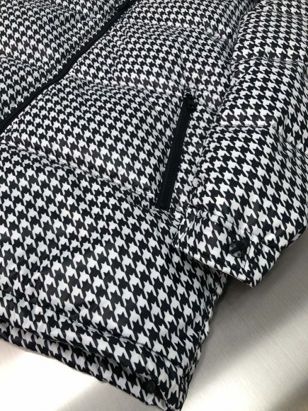 Moncler & FRGMT Socotrine - Мужская куртка пуховик DZ_2211MO1 Moncler & FRGMT Socotrine - Мужская куртка пуховик DZ_2211MO1