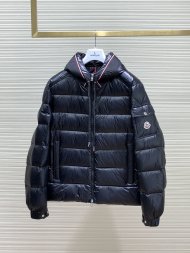 Moncler - Мужская куртка пуховик TI_0111MO5 Moncler - Мужская куртка пуховик TI_0111MO5