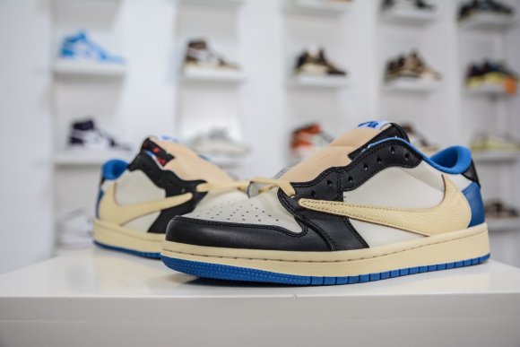 Nike Air Jordan 1 Low x Travis Scott x Fragment  - Мужские кроссовки PH_2206NI1