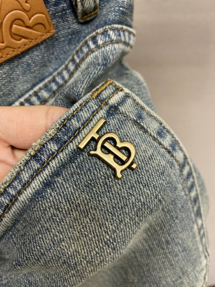 Burberry - Мужские штаны джинсы DZ_0612BU1 Burberry - Мужские штаны джинсы DZ_0612BU1