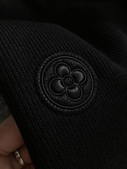 Louis Vuitton - Мужская утепленная кофта свитер DF_1511LV4