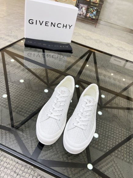 Givenchy - Мужские кроссовки RU_0705GI2 Givenchy - Мужские кроссовки RU_0705GI2