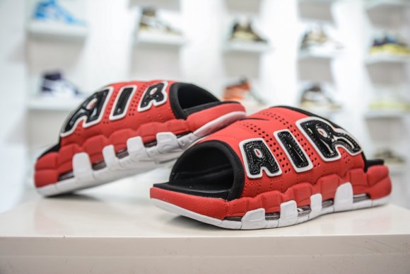 Nike Air More Uptempo - Женские шлепанцы PH_2305NI1W Nike Air More Uptempo - Женские шлепанцы PH_2305NI1W