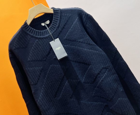 Fendi - Мужская кофта свитер KO_0409FE1 Fendi - Мужская кофта свитер KO_0409FE1