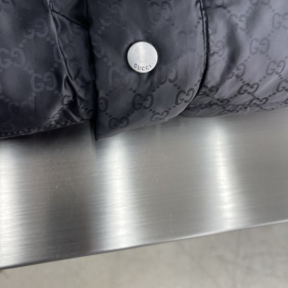 Gucci - Мужская куртка пальто пуховик TJ_2911GU4