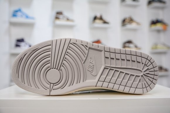 Nike Air Jordan 1 Low x Travis Scott x Fragment  - Женские кроссовки PH_2206NI1W Nike Air Jordan 1 Low x Travis Scott x Fragment  - Женские кроссовки PH_2206NI1W