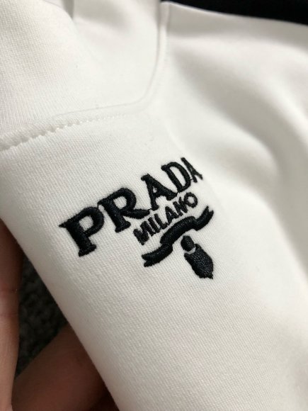 Prada - Мужская утепленная кофта свитшот DF_1511PR6 Prada - Мужская утепленная кофта свитшот DF_1511PR6