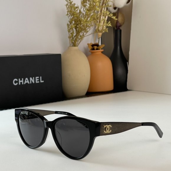 Chanel - Солнцезащитные очки K2_2702CH1 Chanel - Солнцезащитные очки K2_2702CH1