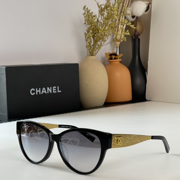 Chanel - Солнцезащитные очки K2_2702CH1 Chanel - Солнцезащитные очки K2_2702CH1