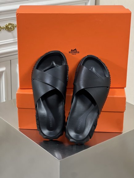 Hermes - Мужские шлепанцы сланцы BL_2405HE3 Hermes - Мужские шлепанцы сланцы BL_2405HE3