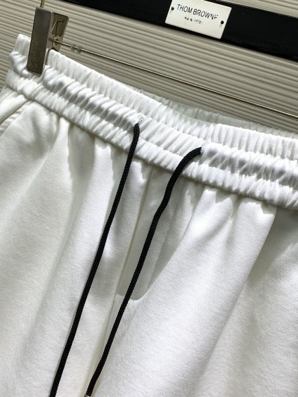 Fendi - Мужские шорты TI_1207FE1 Fendi - Мужские шорты TI_1207FE1