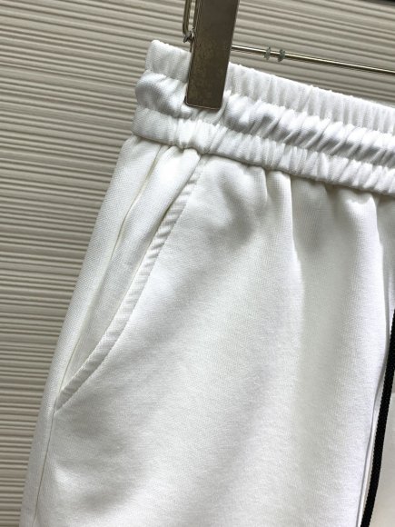 Fendi - Мужские шорты TI_1207FE1 Fendi - Мужские шорты TI_1207FE1