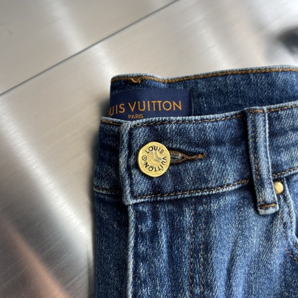 Louis Vuitton - Мужские штаны джинсы TJ_0310LV11 Louis Vuitton - Мужские штаны джинсы TJ_0310LV11