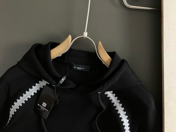 Givenchy - Мужская утепленная кофта худи толстовка DF_1511GI7 Givenchy - Мужская утепленная кофта худи толстовка DF_1511GI7