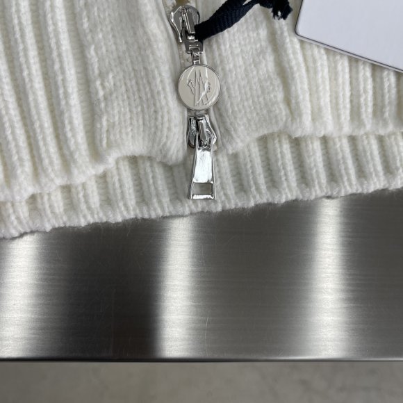 Moncler - Женская куртка пуховик кофта толстовка TJ_2911MO6