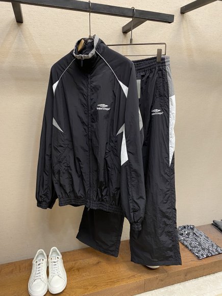 Balenciaga - Мужская спортивная кофта DZ_2009BA1 Balenciaga - Мужская спортивная кофта DZ_2009BA1