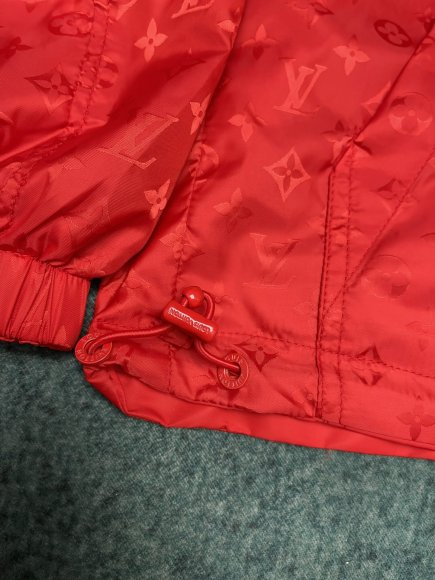 Louis Vuitton - Мужская двухсторонняя куртка ветровка DZ_0503LV2