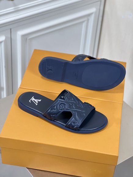 Louis Vuitton - Мужские шлепанцы сланцы BL_2405LV4