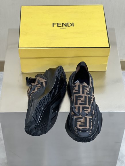 Fendi - Мужские кроссовки BL_2504FE5 Fendi - Мужские кроссовки BL_2504FE5