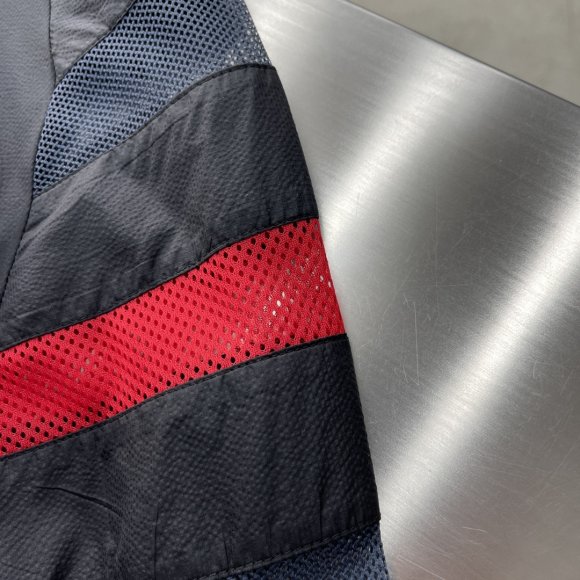 Prada - Мужская летняя ветровка куртка DZ_2706PR4 Prada - Мужская летняя ветровка куртка DZ_2706PR4