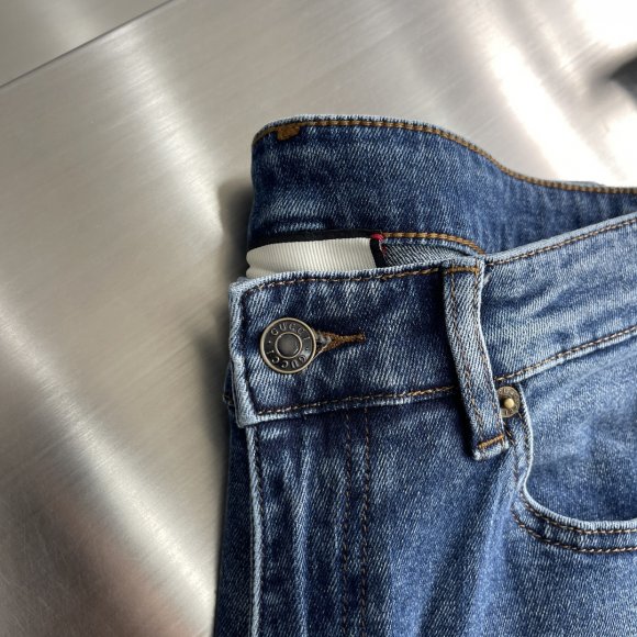 Gucci - Мужские штаны джинсы TJ_0310GU13