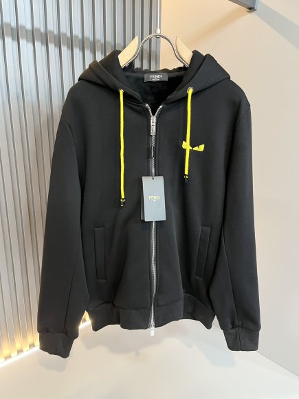 Fendi - Мужской утепленный спортивный костюм DF_0411FE1