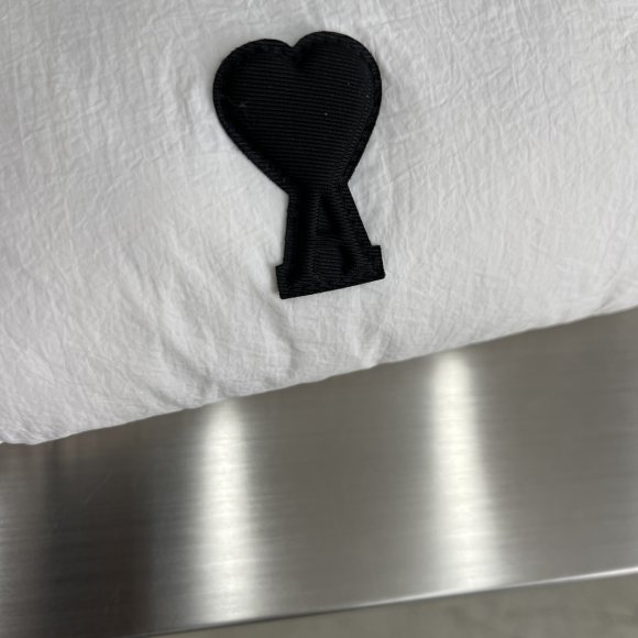 Ami - Мужской жилет пуховик TJ_2911AM8